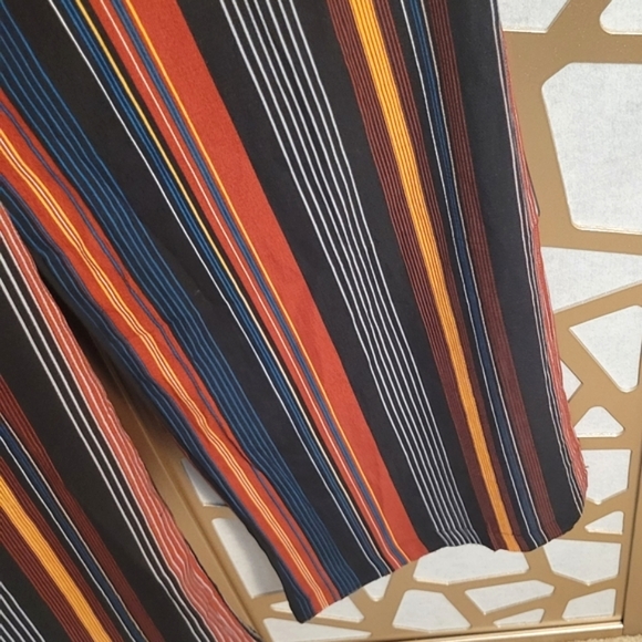 NWOT MONTEAU Stripe Jumpsuit With Pockets - Picture 5 of 13